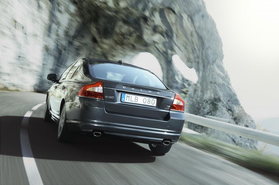  Volvo S80 2009 года  (фото 20 из 76)
